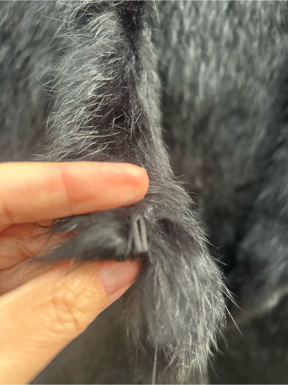 Black Rabbit Fur Vest, One Size - Picture 4 of 6